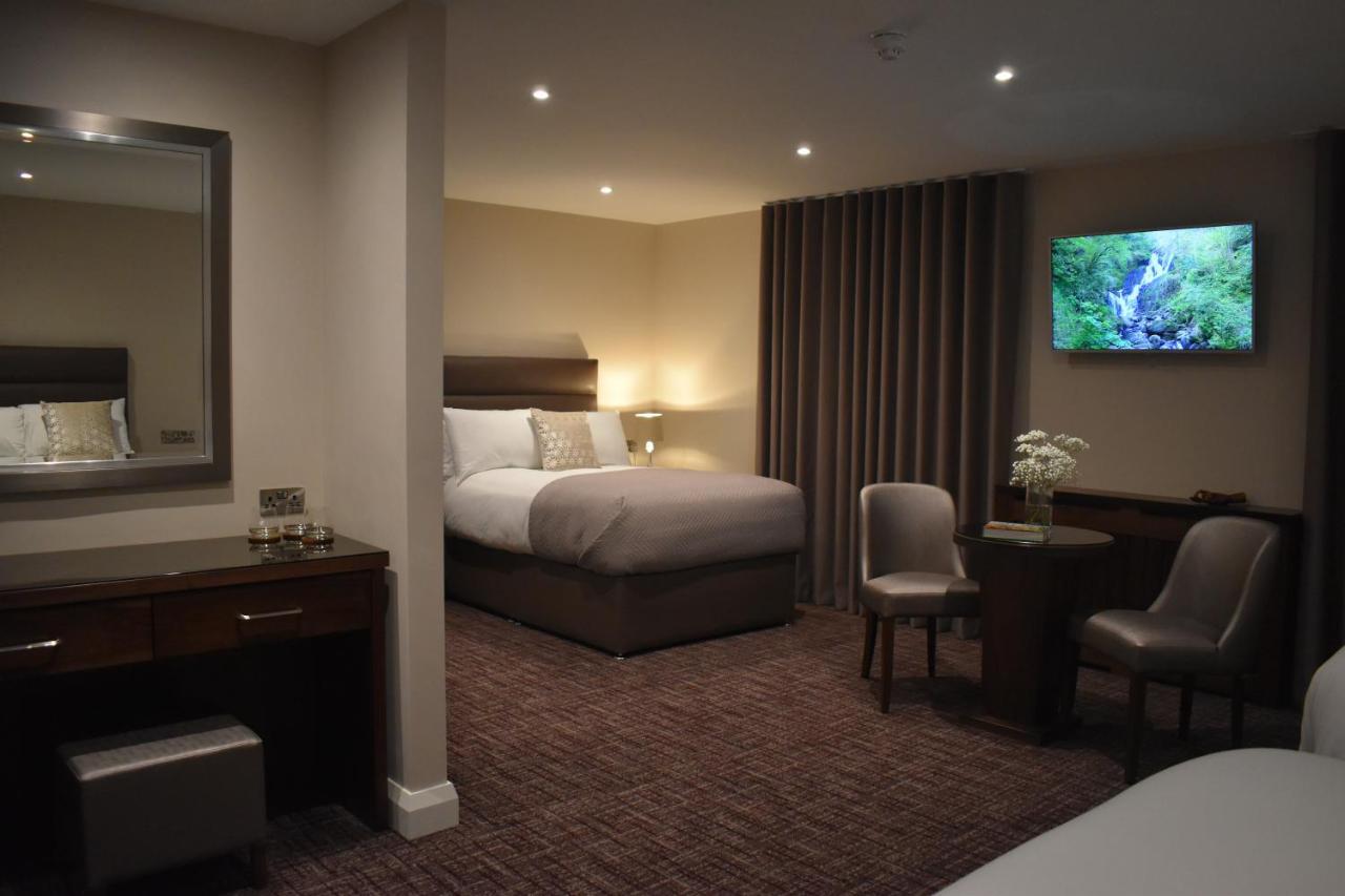The Birches Killarney Hotel Exterior photo